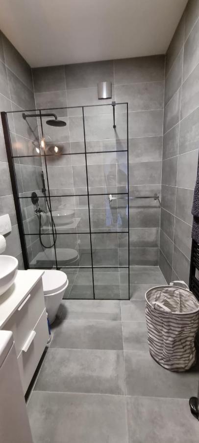 Oaza Klara Apartment Karlovac Bagian luar foto