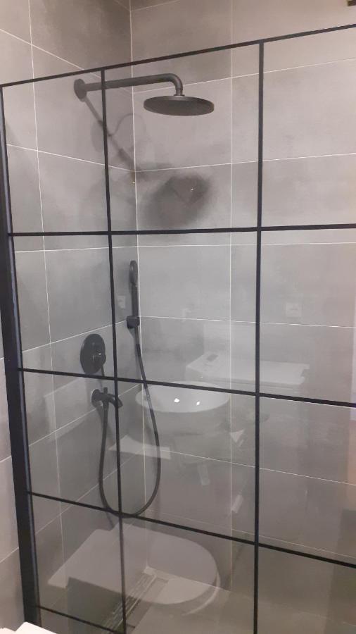 Oaza Klara Apartment Karlovac Bagian luar foto