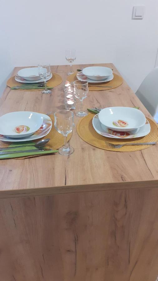Oaza Klara Apartment Karlovac Bagian luar foto